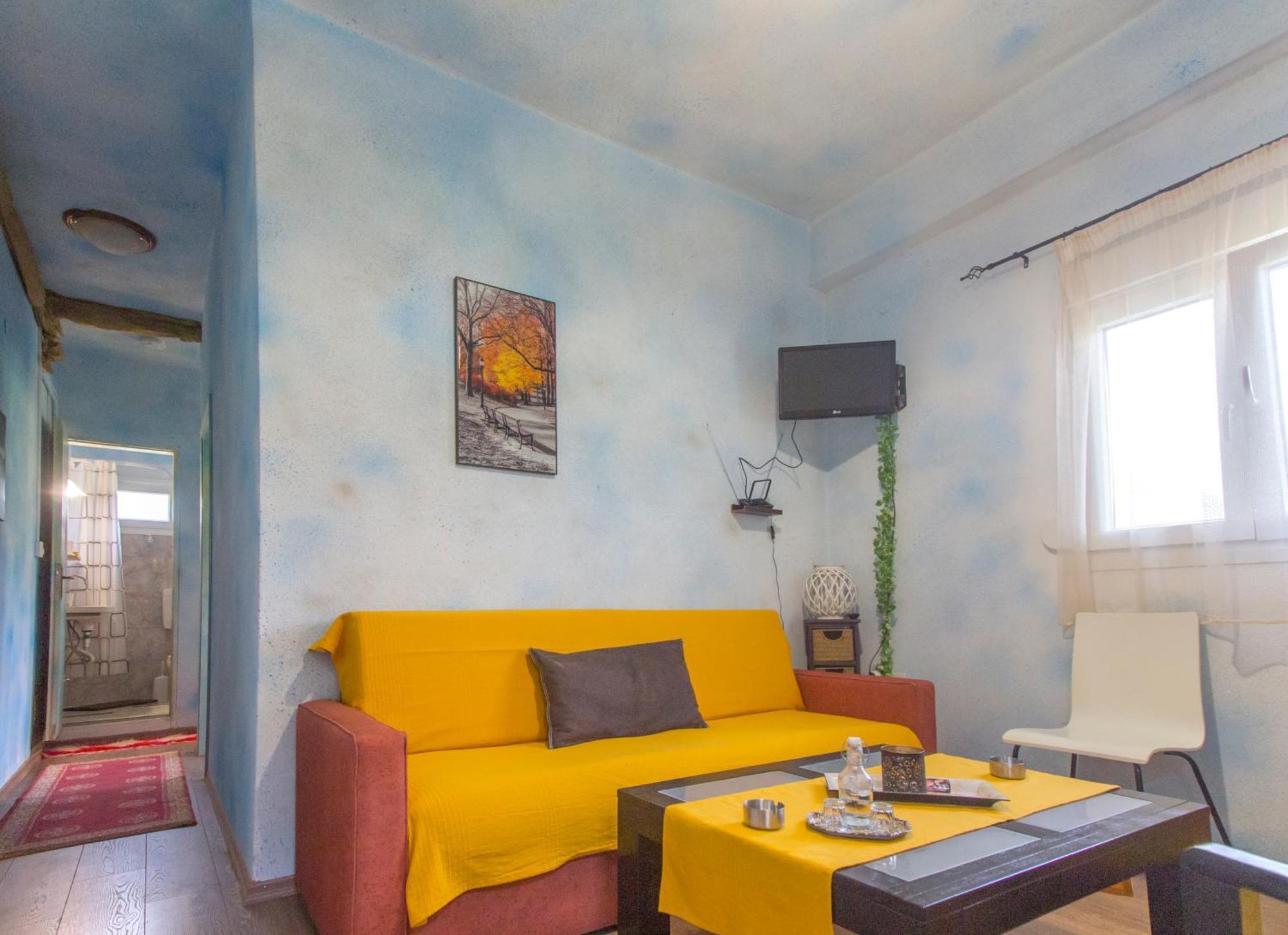 Frasta'S Rose Apartment Plaka  Exterior photo